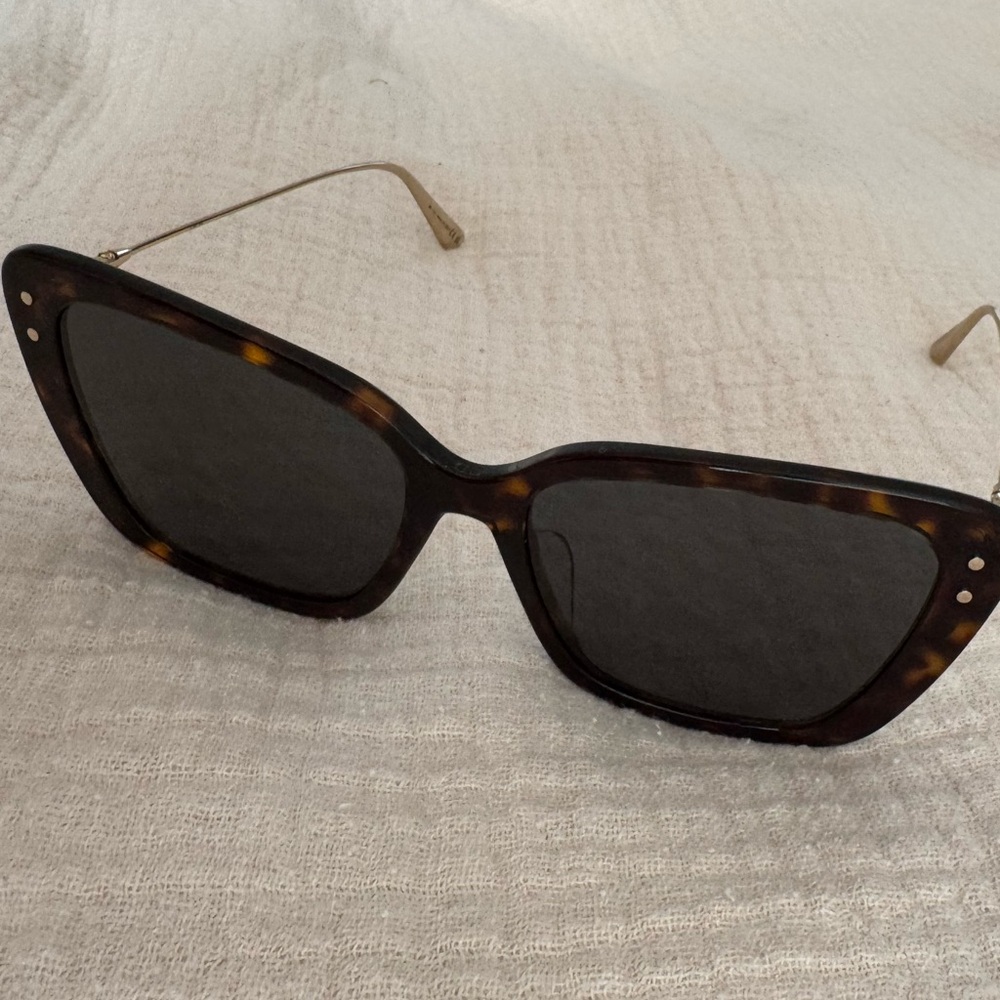 Dior miss Dior B5F 56mm butterfly sunglasses - Picture 3 of 13